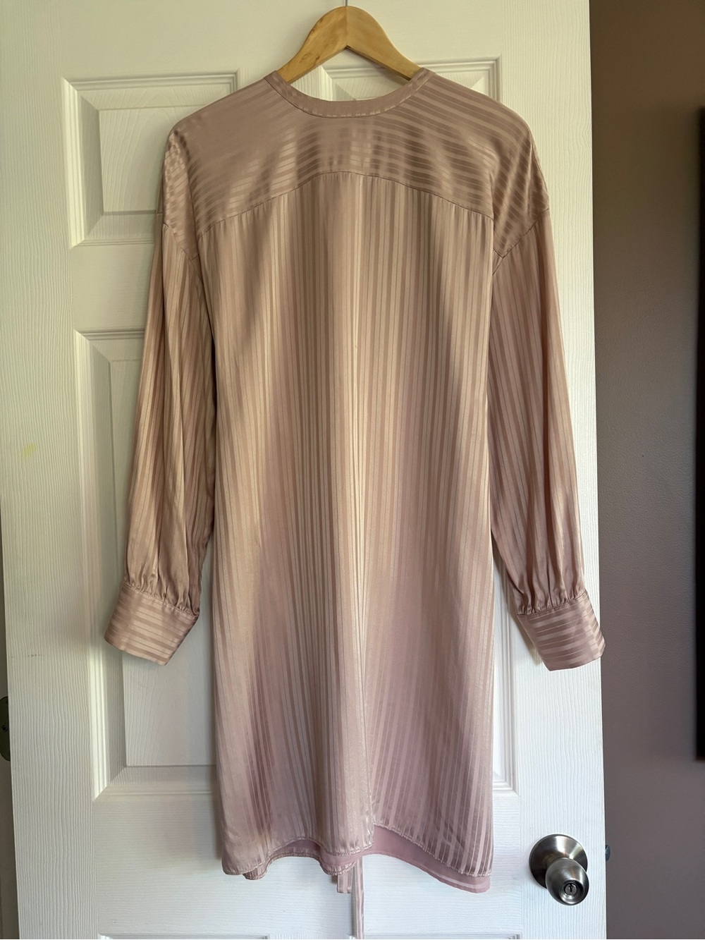 Wilfred Pleated Long-Sleeve Shift Dress in Dusty Rose